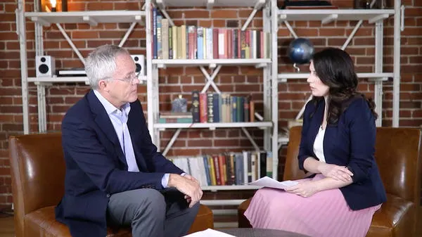 Video thumbnail of an doctor Doug Hansell being interviewed